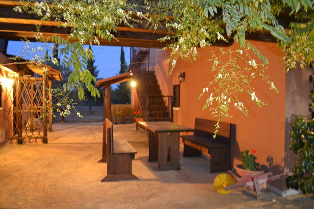 קסטל דל מונטה B&B Le Stagioni מראה חיצוני תמונה