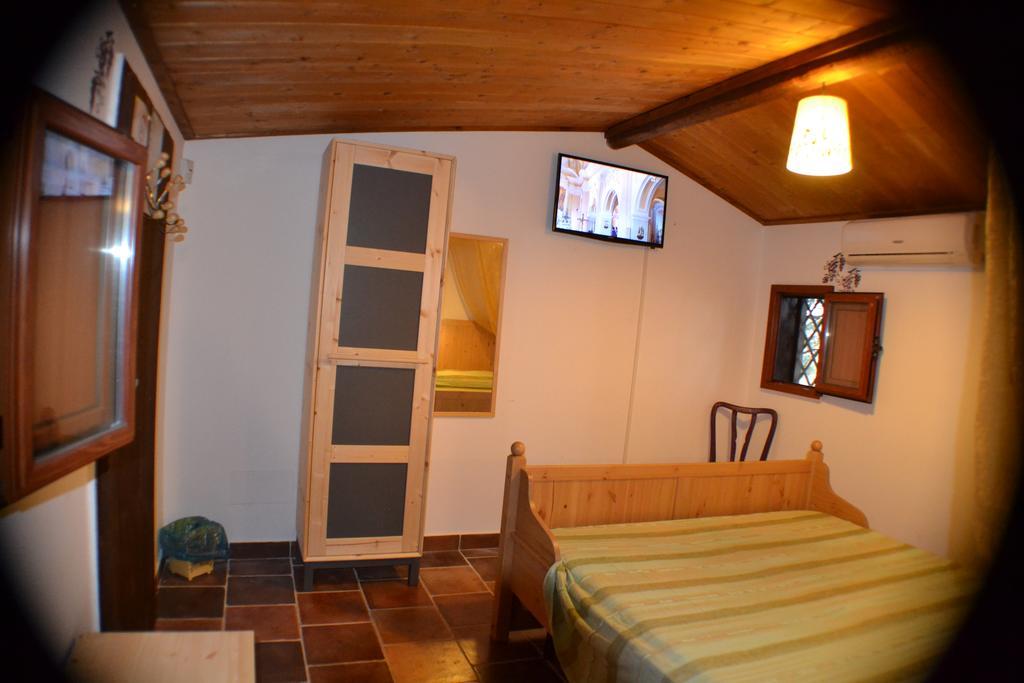 קסטל דל מונטה B&B Le Stagioni מראה חיצוני תמונה
